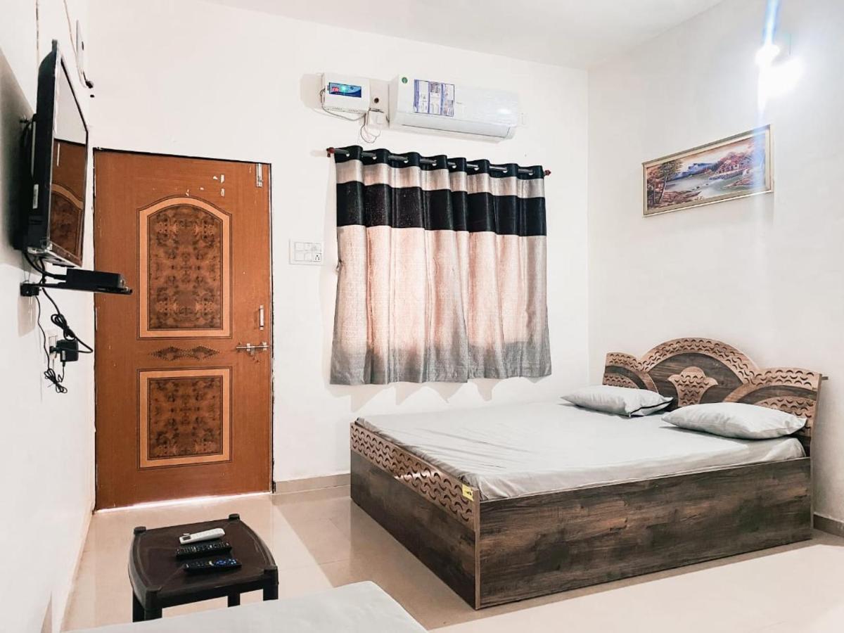 Mahadev Premium Homestay Garudeshwar Εξωτερικό φωτογραφία
